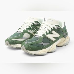 New Balance 9060 green Size 4.5 men’s/ 6 women’s